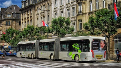 Autobús urbano articulado de Luxemburgo.
