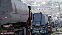 Camions capturats per Estat Islàmic a la frontera entre Irac i Turquia.