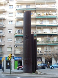 Monument dedicat a Zamenhof al carrer Zamenhof de Sabadell. De Marcos Brosel - Treballo de qui la cargó, CC BY-SA 3.0, https://commons.wikimedia.org/w/index.php?curid=23335821 Monument dedicat a Zamenhof al carrer Zamenhof de Sabadell. De Marcos Brosel - Treballo de qui la cargó, CC BY-SA 3.0, https://commons.wikimedia.org/w/index.php?curid=23335821