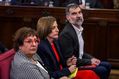 Jordi Cuixart, acompanyat en el judici.