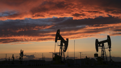 Torres petroleras en Karamay (Región Autónoma Uigur de Sinkiang, China). Reuters.