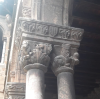 Chinese represented on a capital of the monastery of Ripoll. Expanded view.